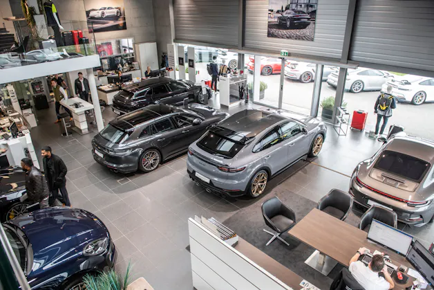 Porsche Zentrum Aargau  F. + M. Konstantin AG