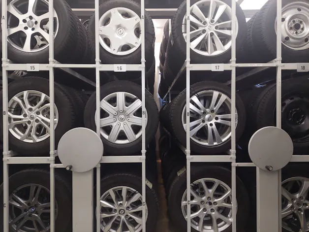 Garage Schmid Waldegg AG