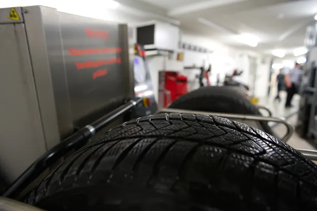Touring Garage & Carrosserie Baur AG