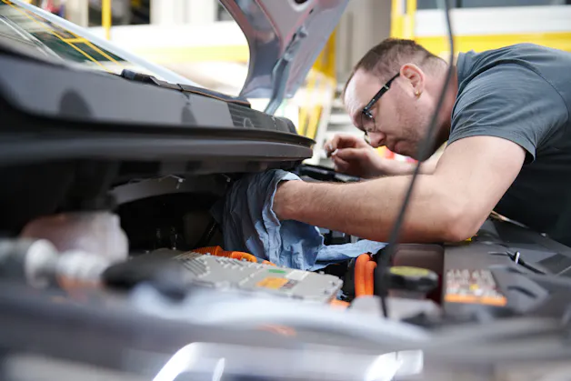 Touring Garage & Carrosserie Baur AG
