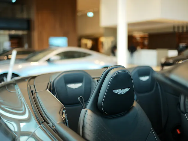Emil Frey Opfikon Aston Martin Zürich